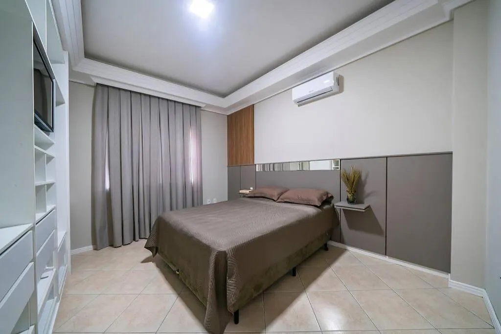 Lindo Apartamento Na Avenida Bombinhas Apartment